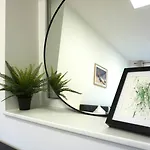 Greentreehomes - Stadtvilla Linde Apartment