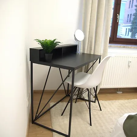 Greentreehomes - Stadtvilla Linde アパート