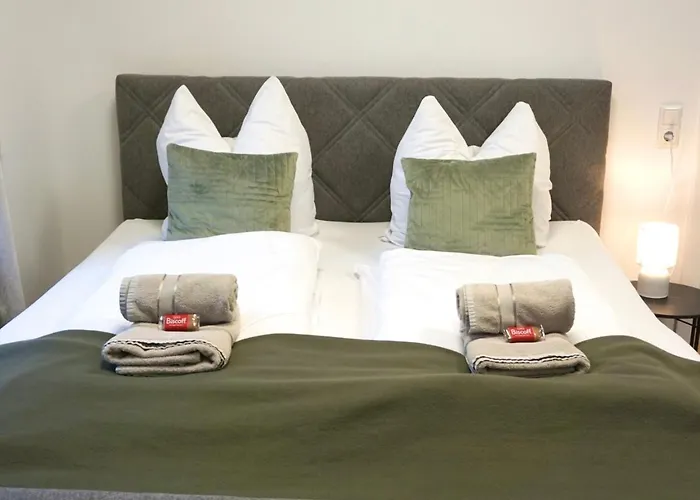 Greentreehomes - Stadtvilla Linde アパート *